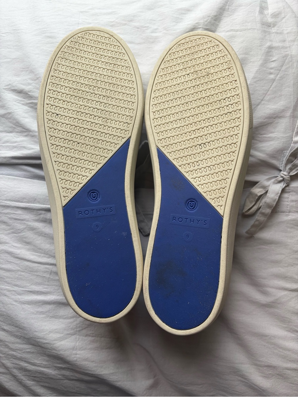 Rothy's slip on sneakers - Picture 2 of 7